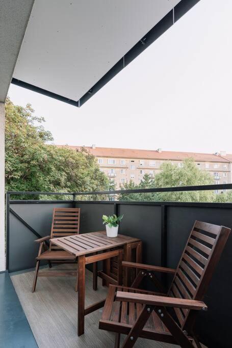 Stylish Apartment Retreat ブラチスラヴァ エクステリア 写真