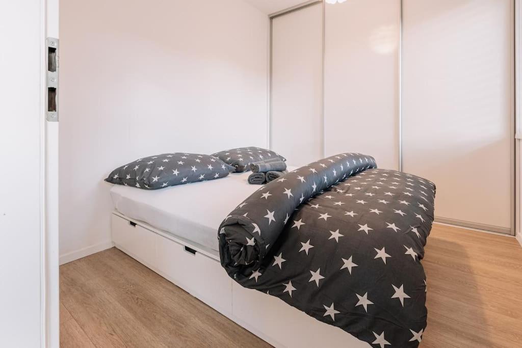 Stylish Apartment Retreat ブラチスラヴァ エクステリア 写真